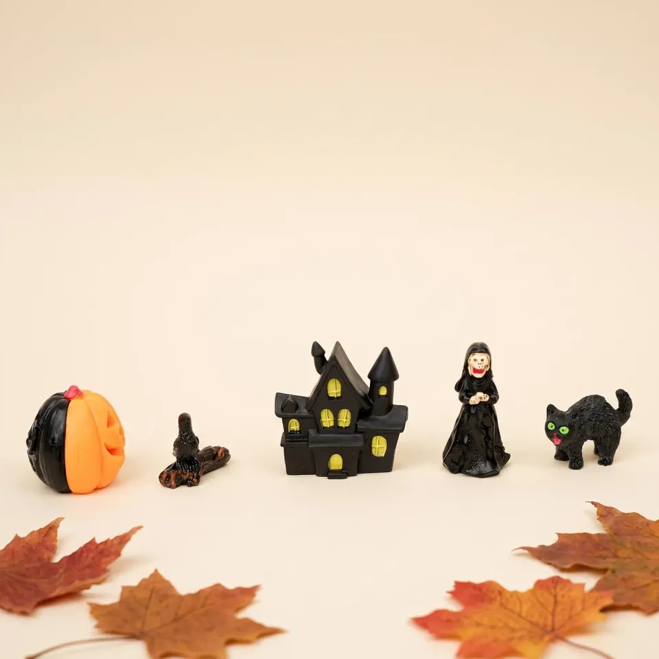 Urbanjungl Trick or Treat Village halloween minis 5 stuks