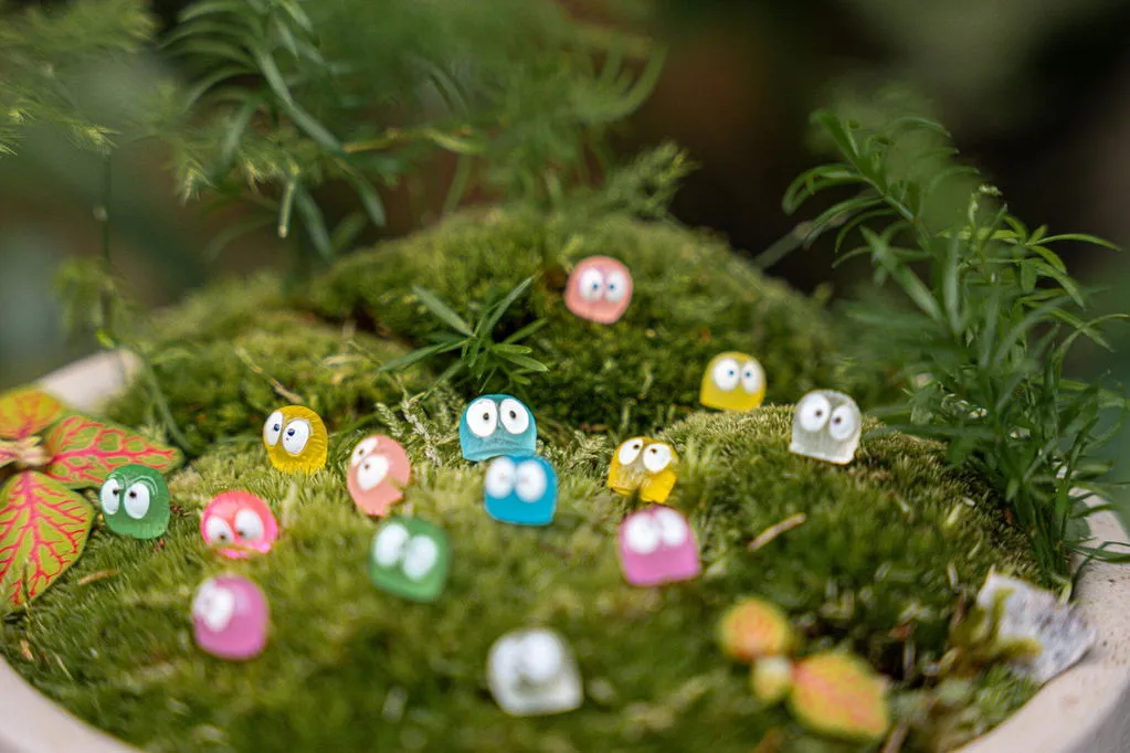 Urbanjungl Minis Terrariumfiguren Glow in Dark 14 stuks