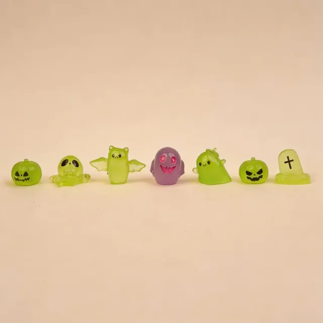 Urbanjungl Spooky Squad halloween figuren glow 7 stuks