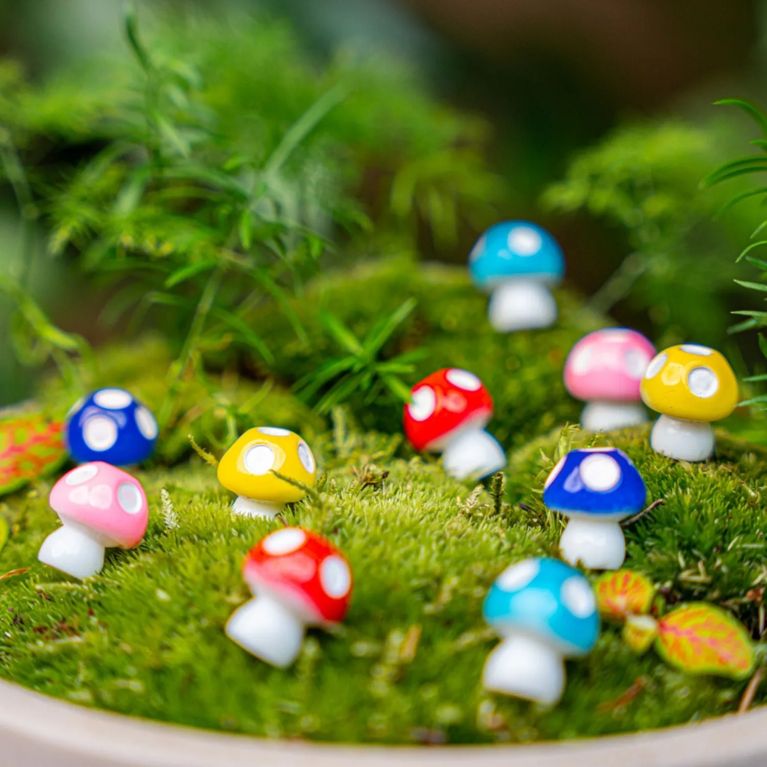Urbanjungl Neon Forest mini paddenstoelen neon 10 stuks