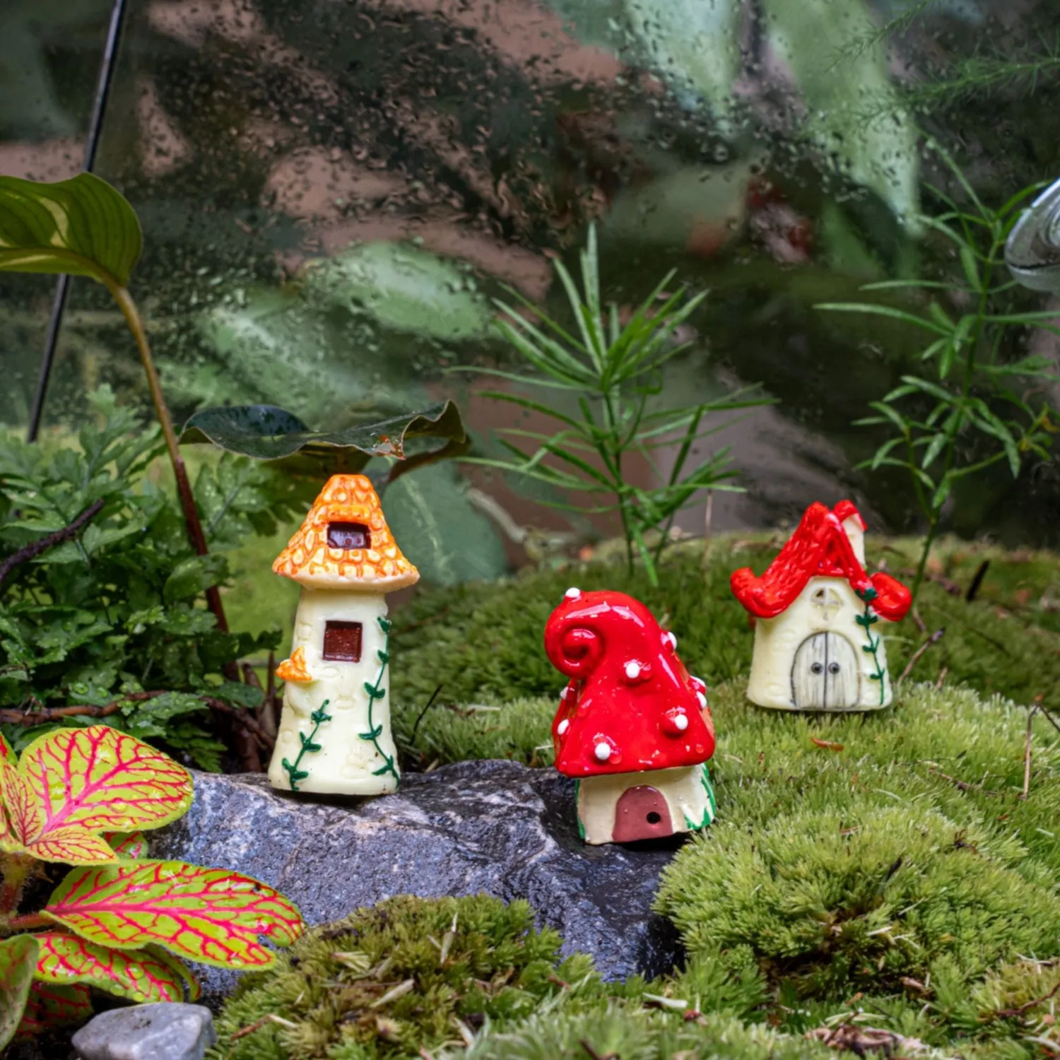 Urbanjungl Feeëndorp miniatuur huisjes 3 stuks 3 cm