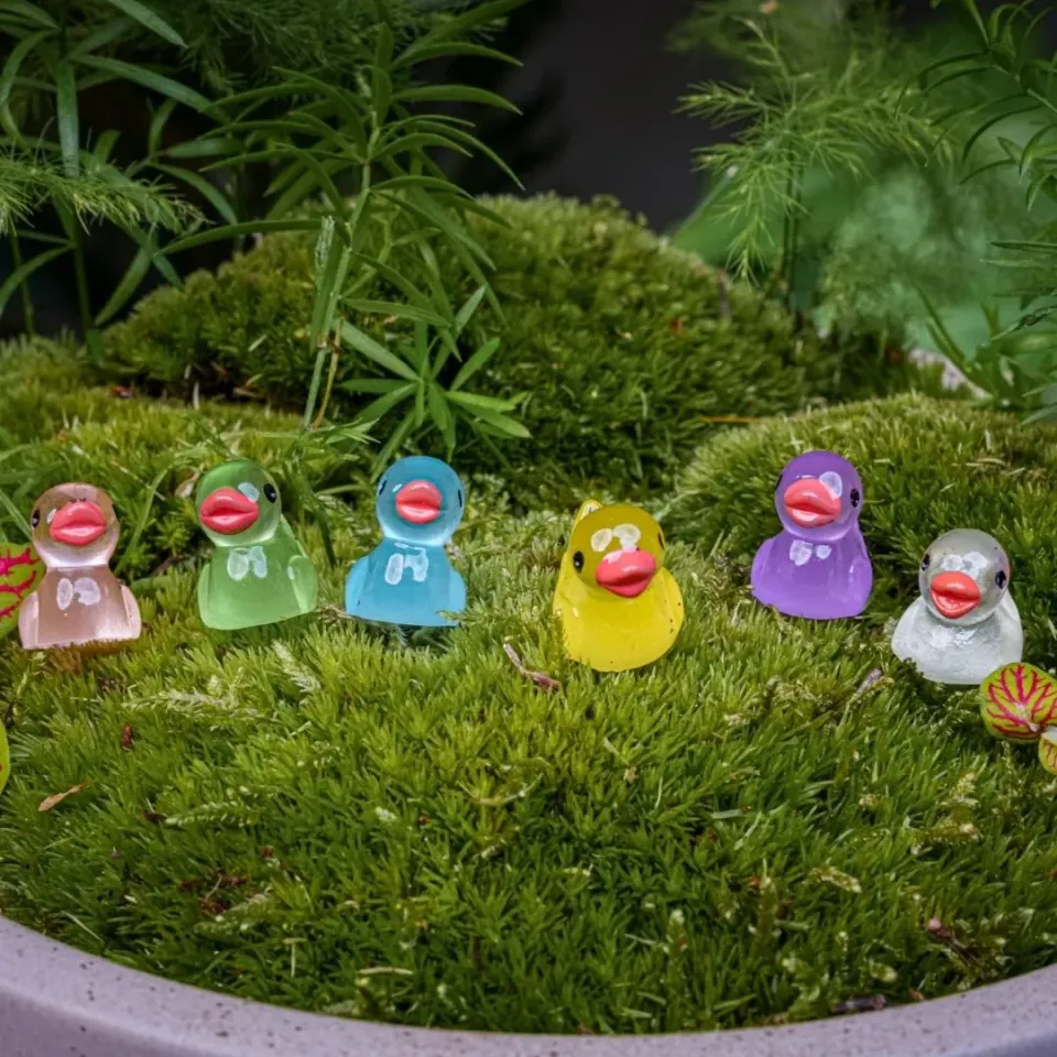 Urbanjungl Glow in the dark ducks mini 2 cm 7 stuks